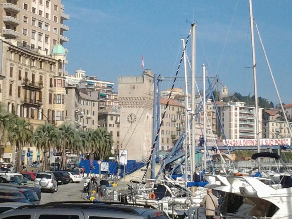 Appartamento Piazzetta La Maddalena Savona Rum bild
