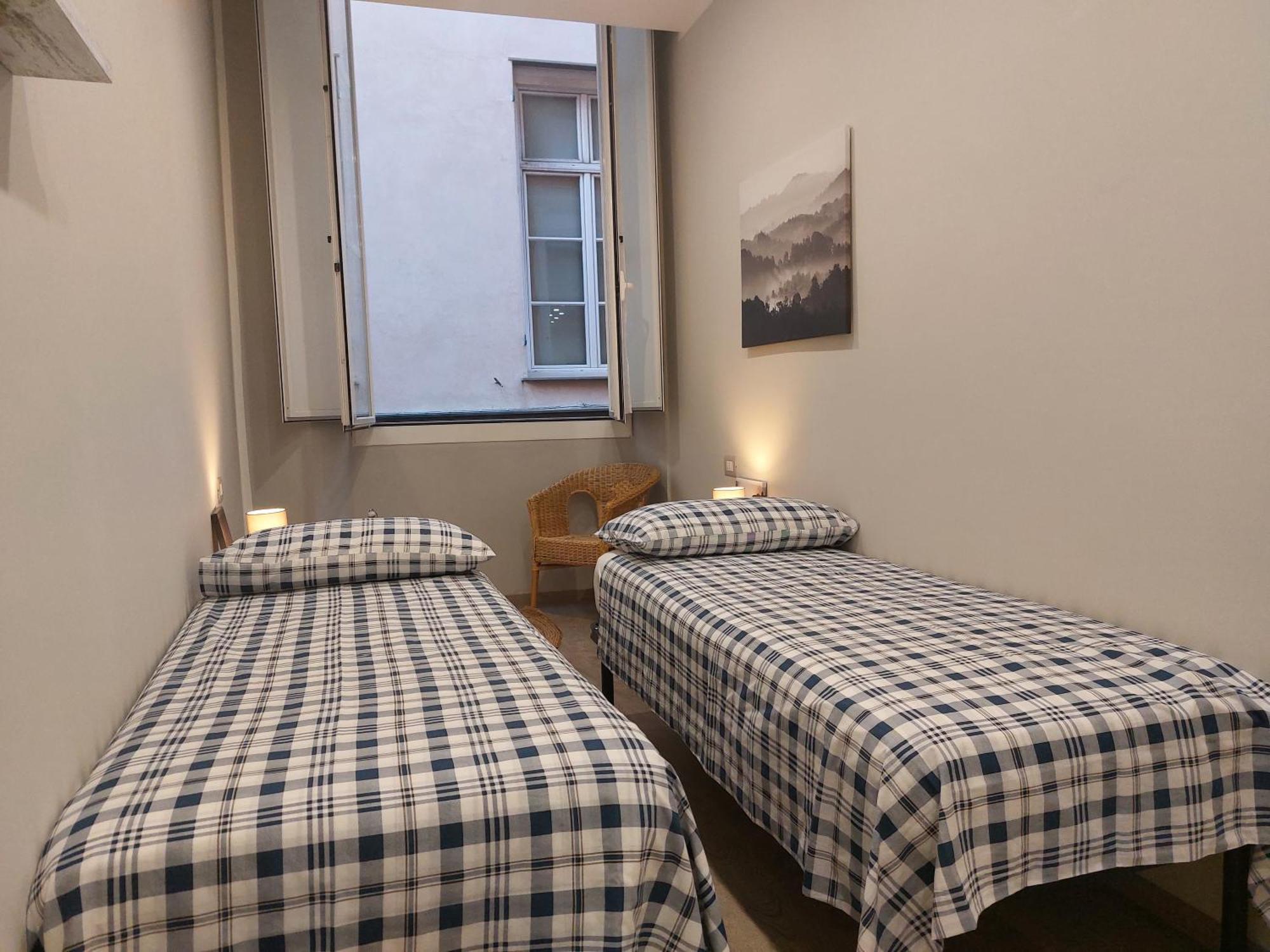 Appartamento Piazzetta La Maddalena Savona Exteriör bild
