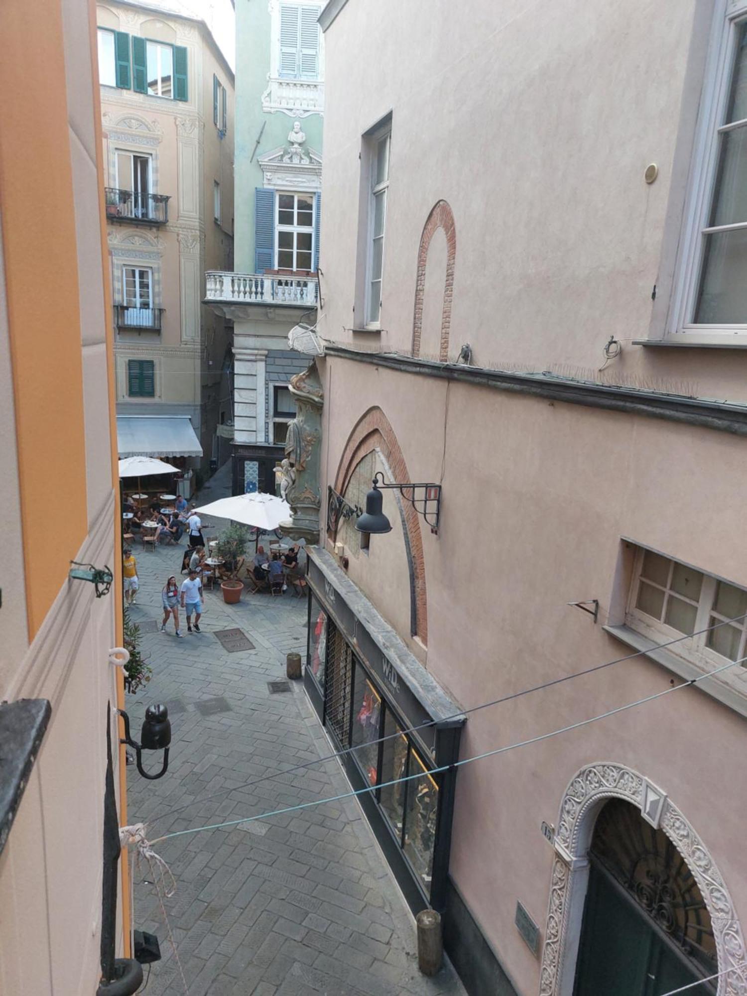 Appartamento Piazzetta La Maddalena Savona Exteriör bild